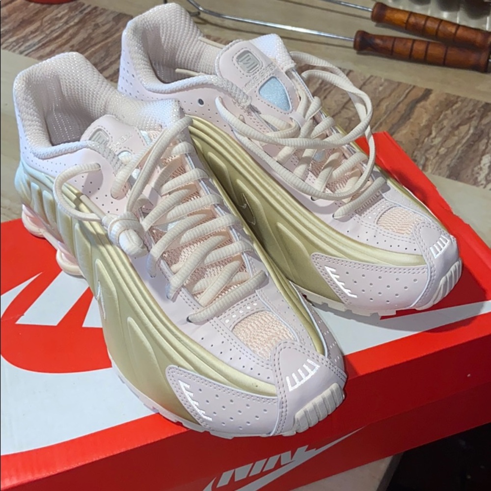 Nike shox